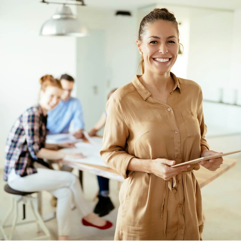 Progress your career and study a Certificate 4 in Leadership and Management